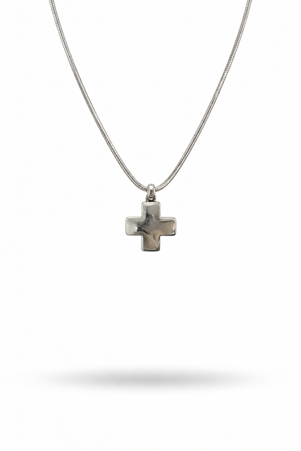 ‘PLUUS’ chain