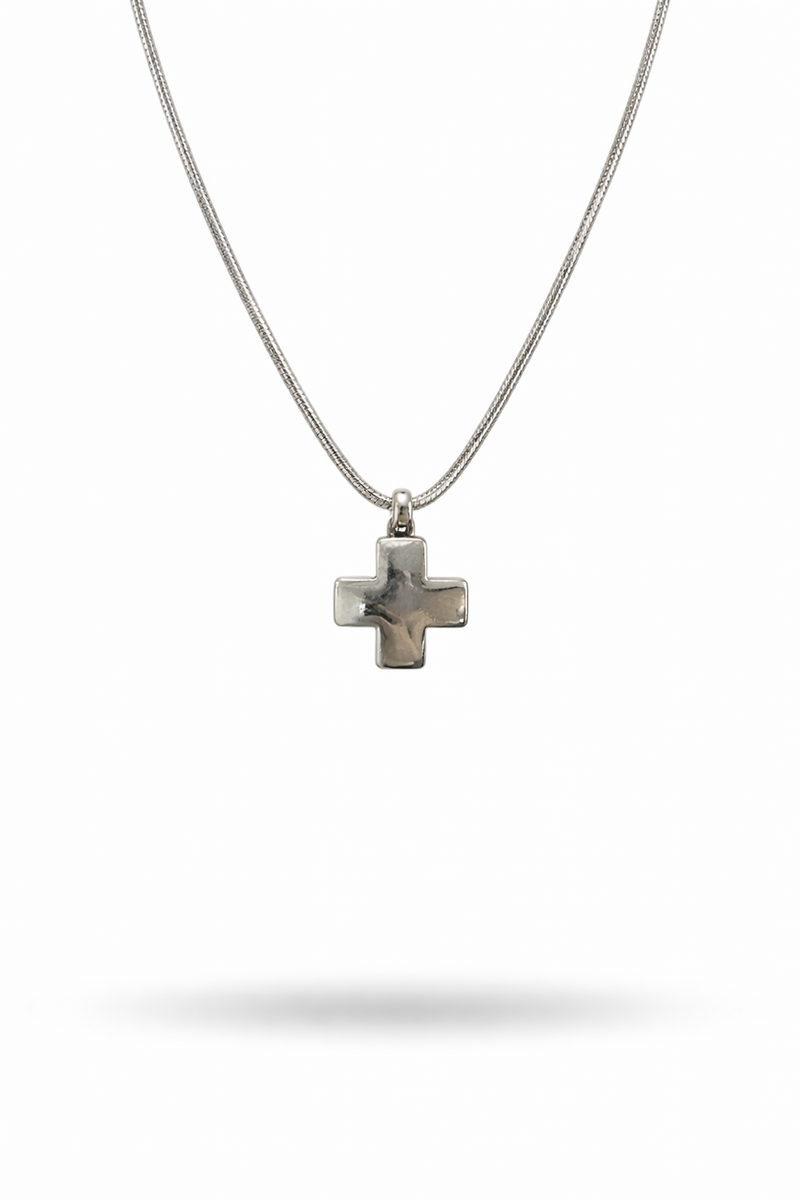 ‘PLUUS’ chain