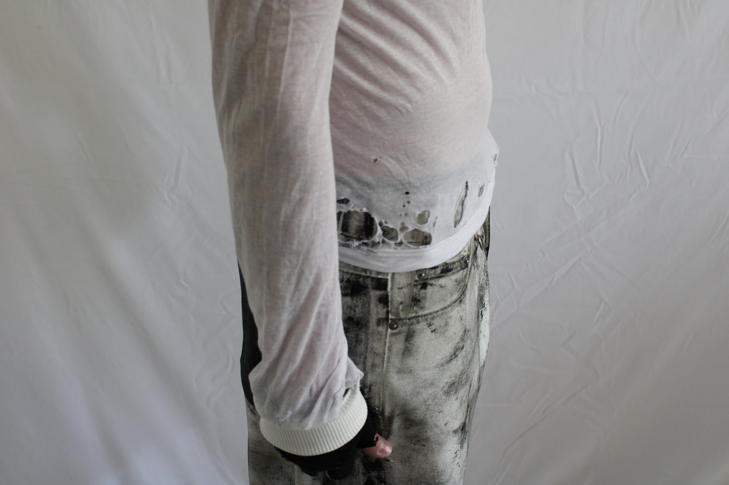 ‘VEINS’ dyed jorts