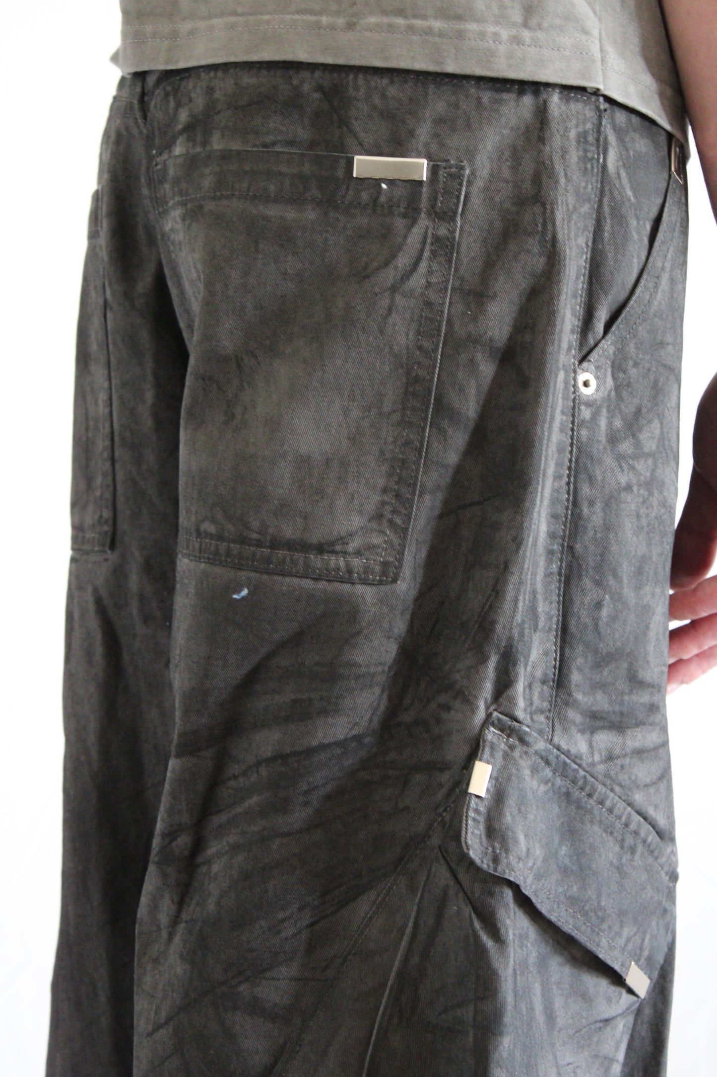 ‘PHANTOM’ waxed cargo jorts