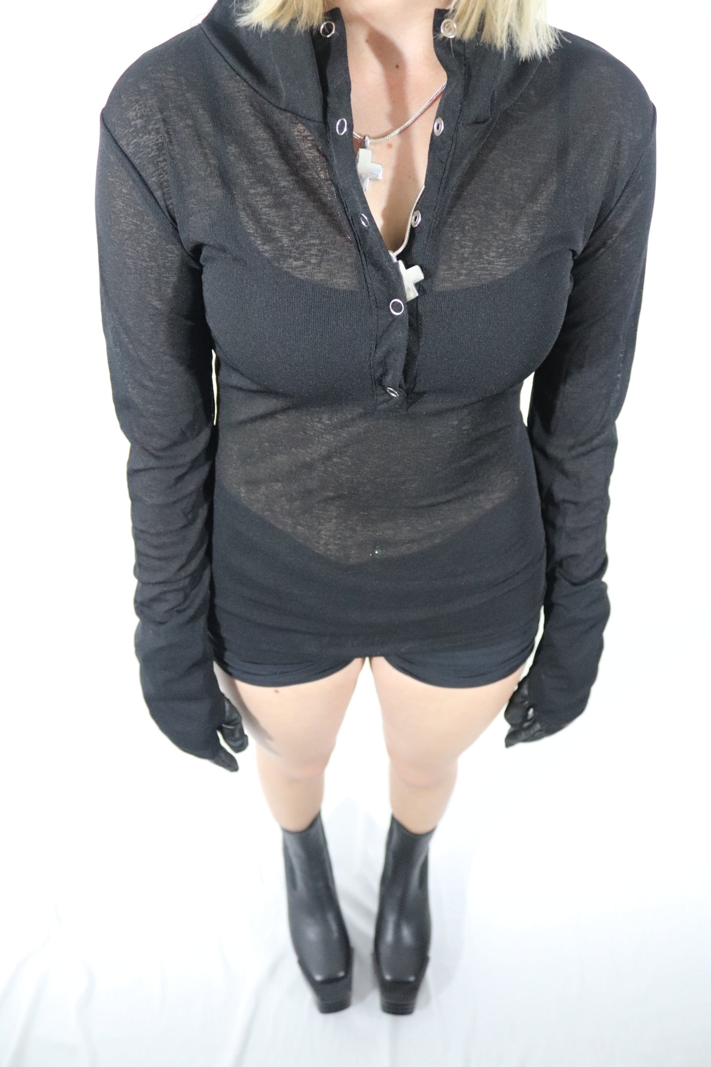 ‘ONYX’ long sleeves