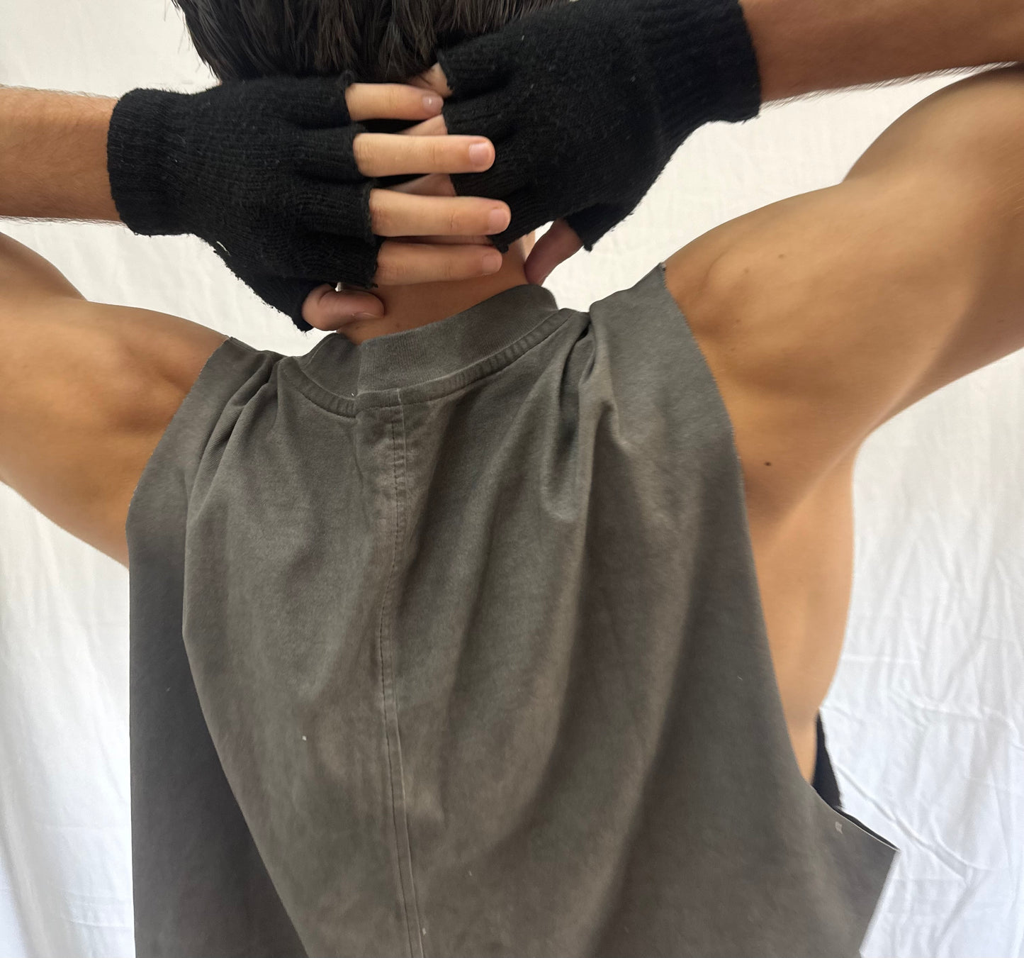 ‘Light’ patches tank top