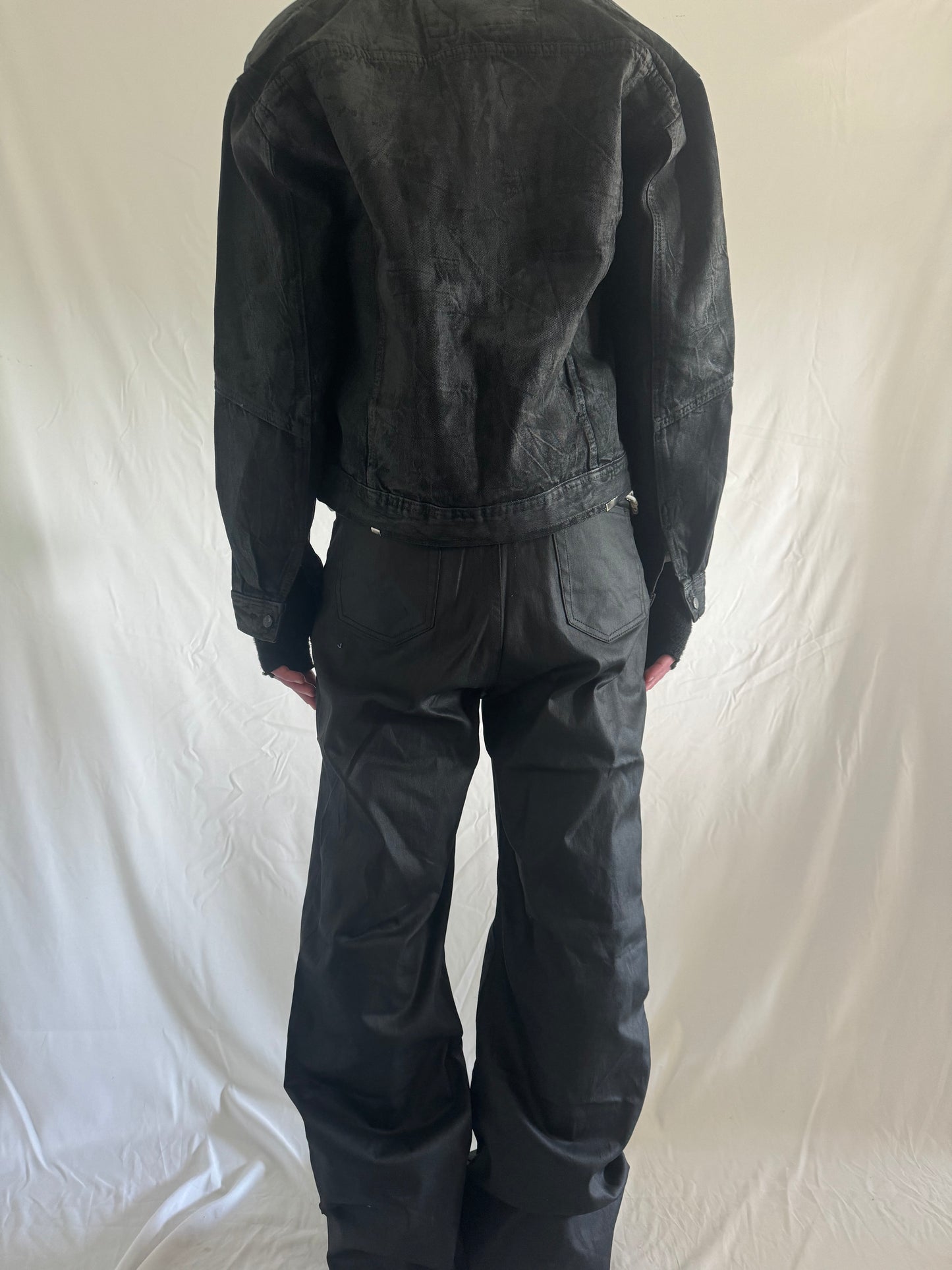 ‘MIDNIGHT’ jeans