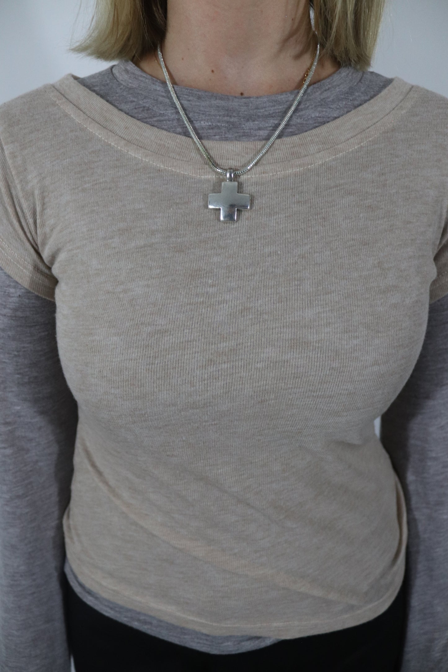 ‘DOUBLE’ layered long sleeves